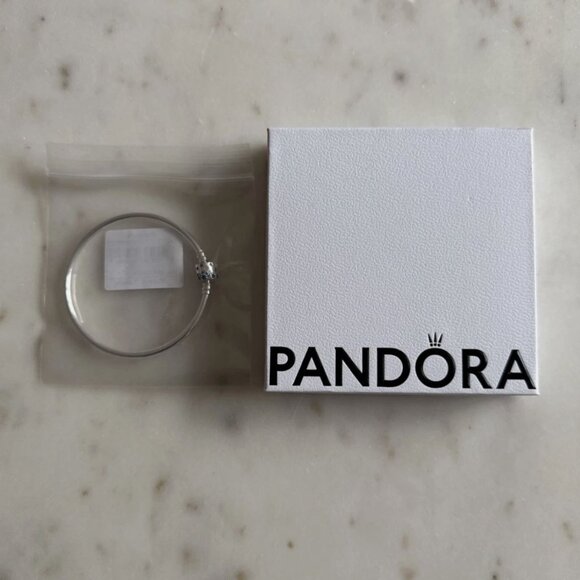 PANDORA 925 Blue Sparkle Barrel Clasp Charm Bangle 593930C01 7.5 in NEW in box - Picture 5 of 5